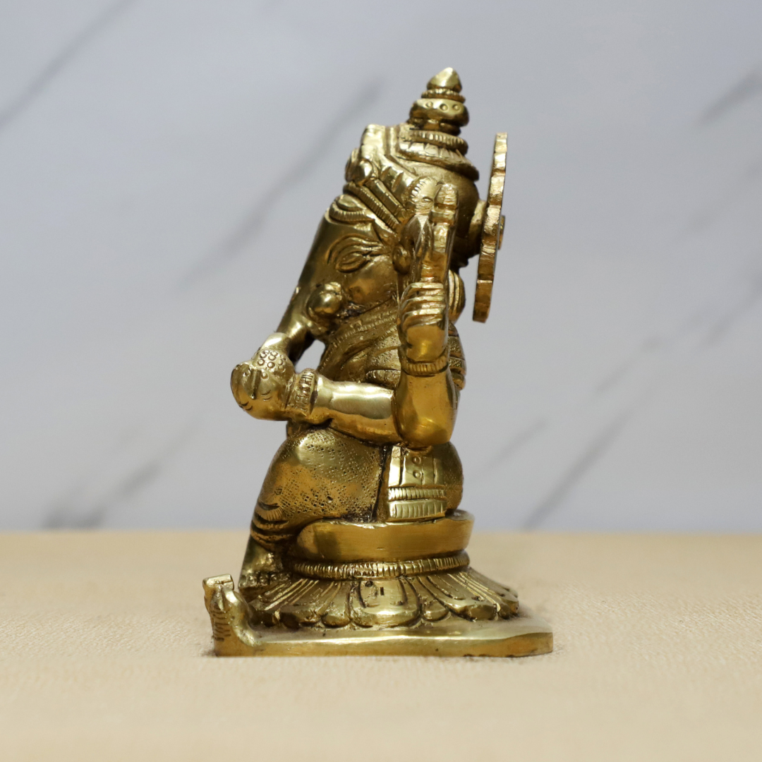 Chowki Ganesh Brass Idol