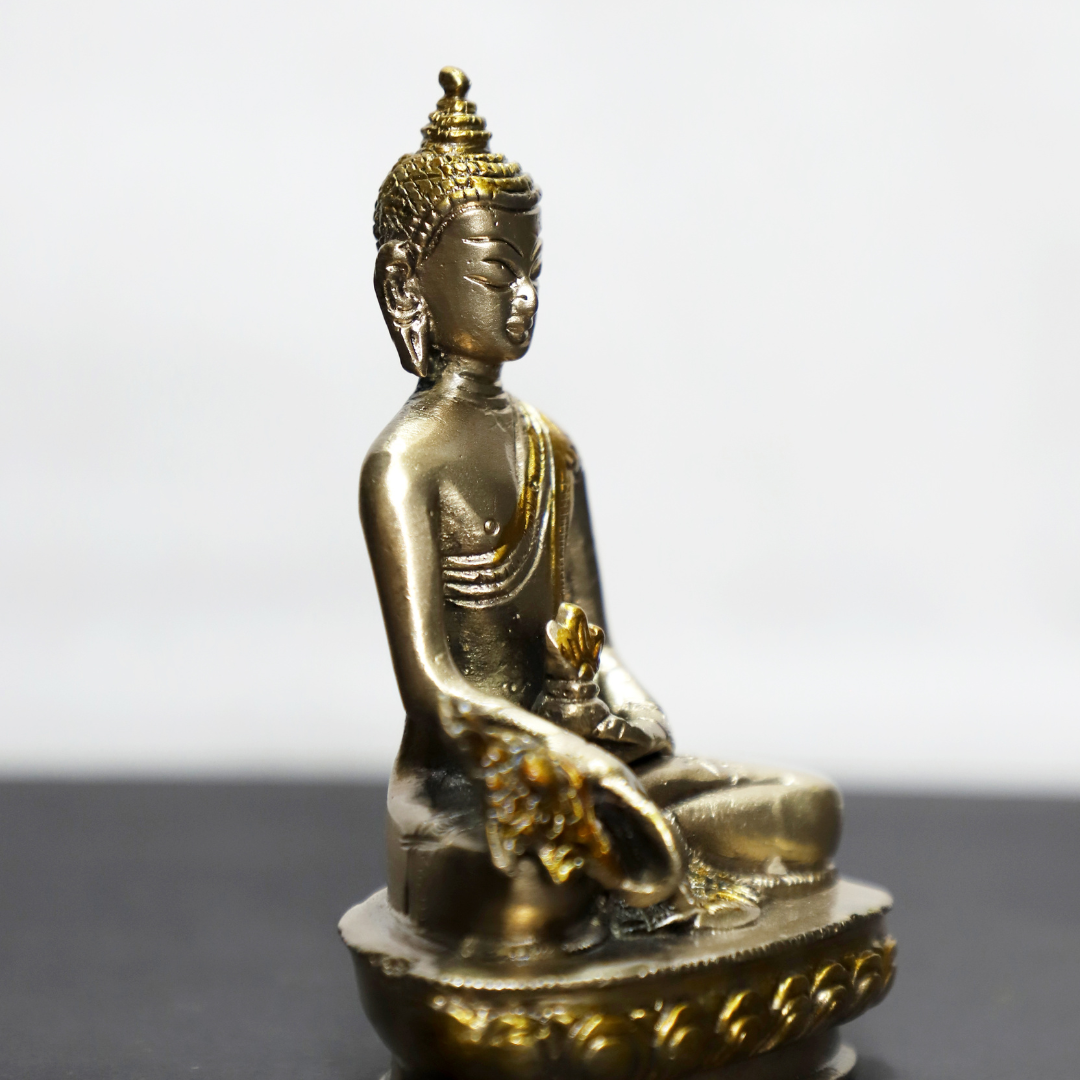 Phool wale Buddha | Buddha Brass Idol