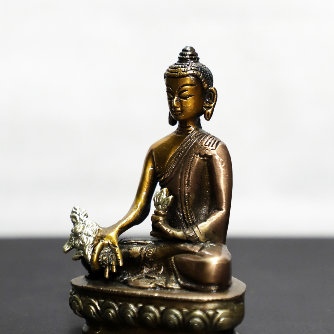 Phool wale Buddha Colour | Buddha Brass Idol in Colour