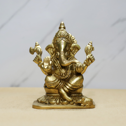 Chowki Ganesh Brass Idol