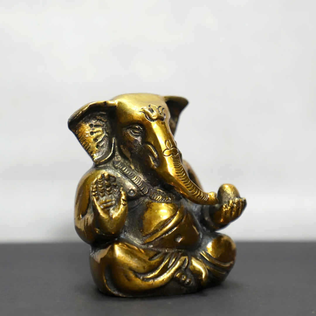 Ganju Ganesh Brass Idol