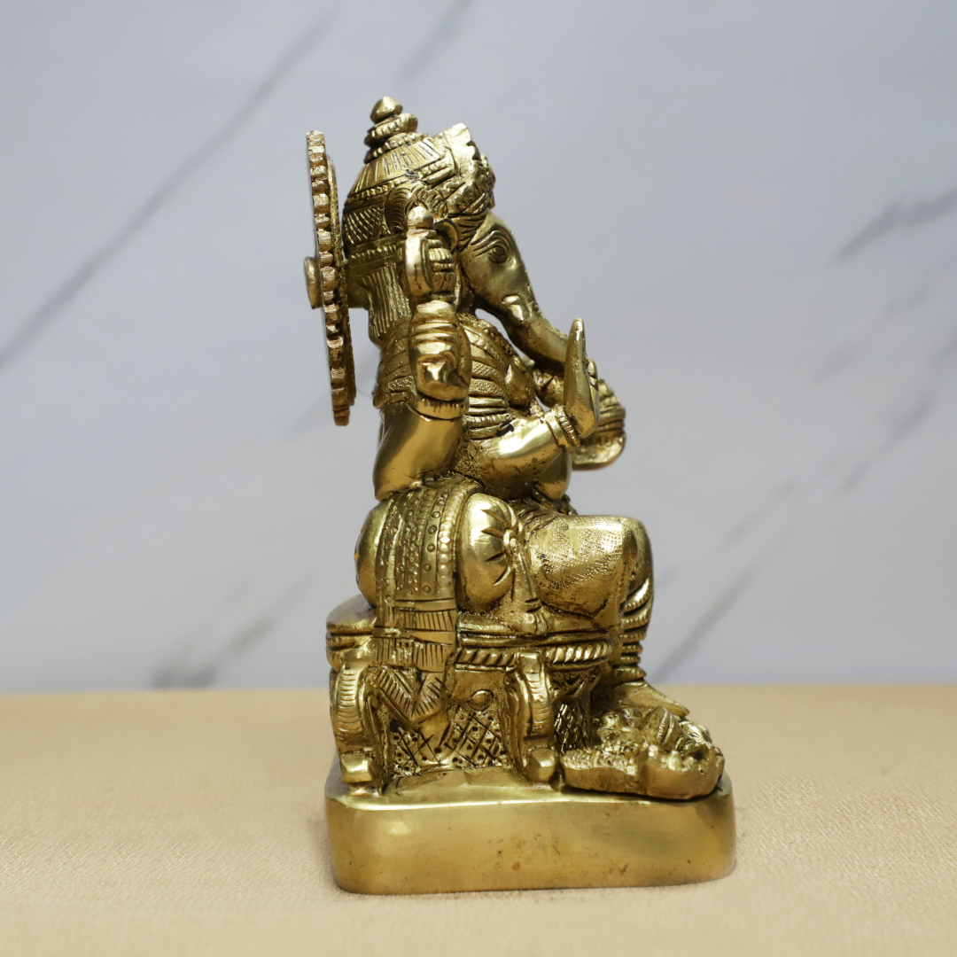 Laddu Thali Ganesh Brass Idol