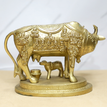 Nandi’s calf Brass idol [variety 3]