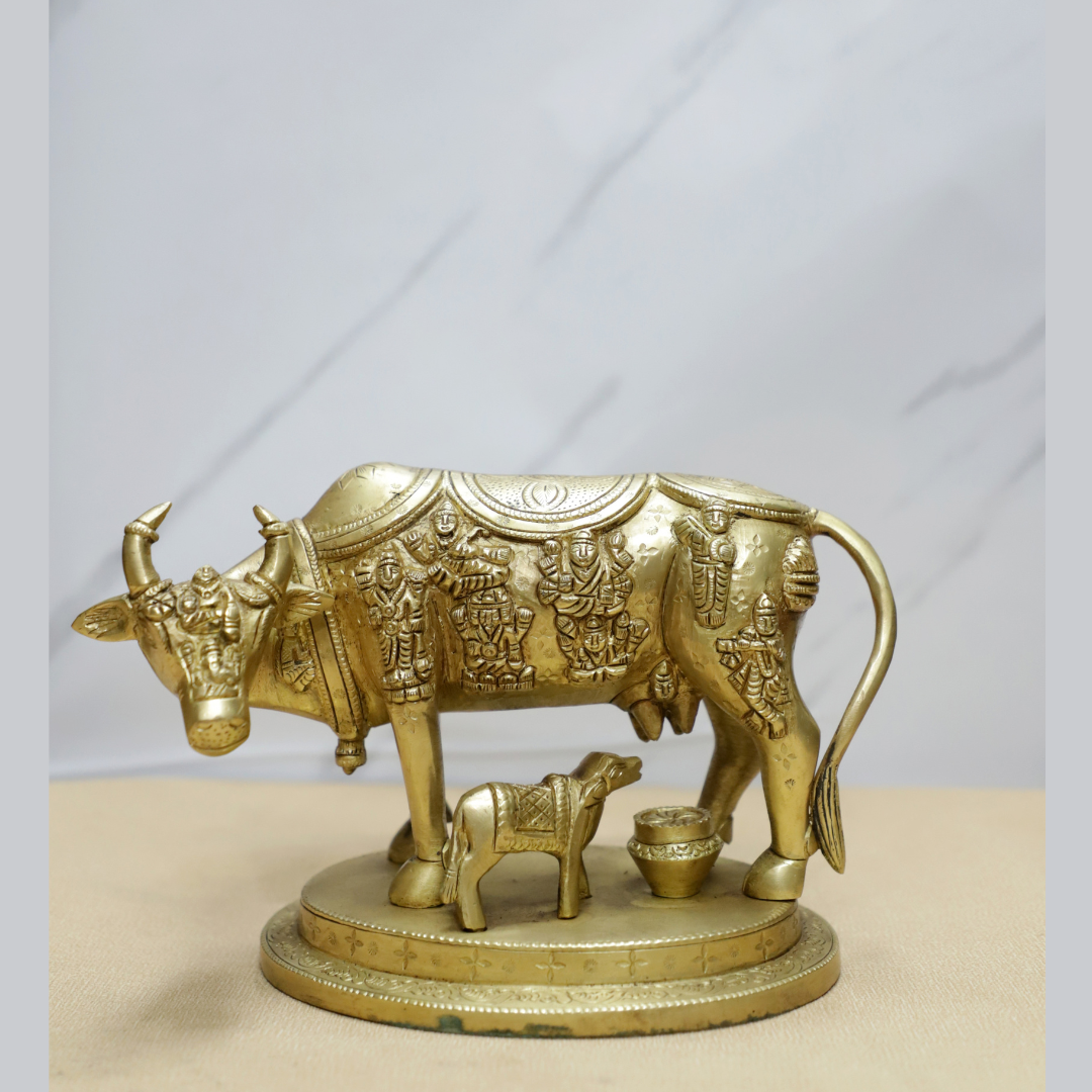 Nandi’s calf Brass idol [variety 3]